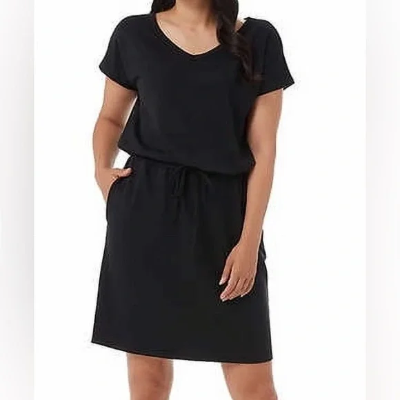 32 Degree COOL Dress - Picture 1 of 4